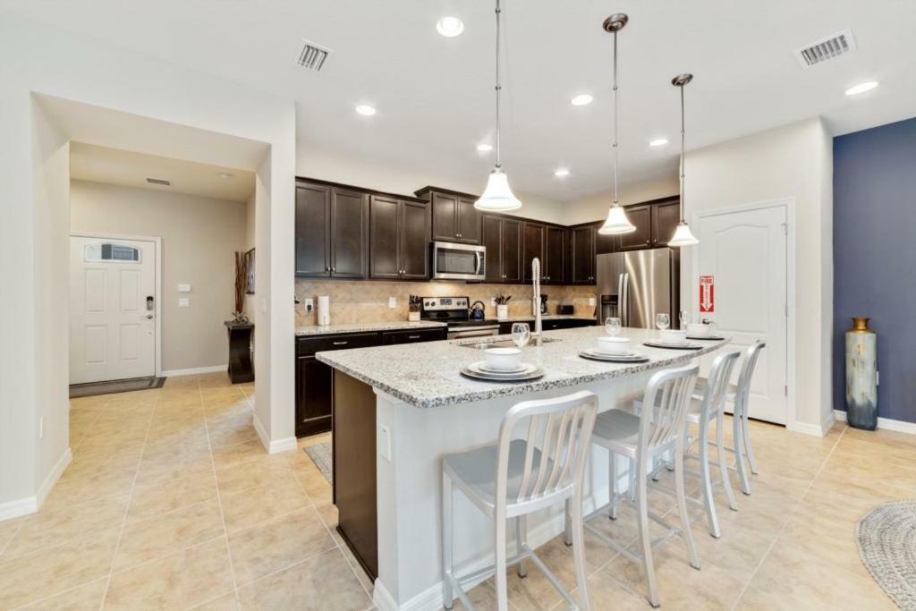 Casa de férias Windsor At Westside Luxury Pool Home Orlando