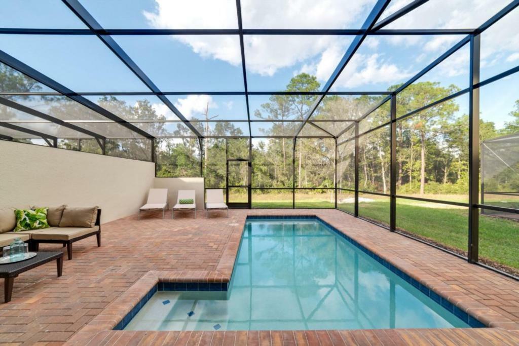Windsor At Westside Luxury Pool Home