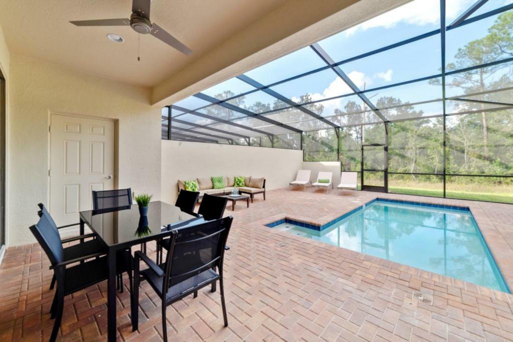 Windsor At Westside Luxury Pool Home