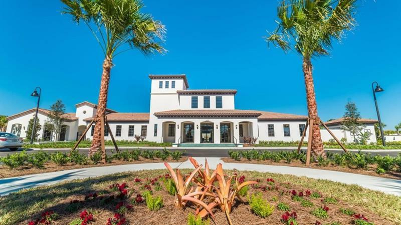 Windsor At Westside Luxury Pool Home Orlando