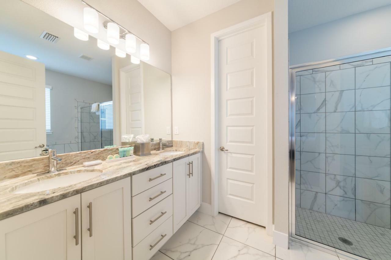 Beautiful By Rentyl Near With Private Pool, Pool Table & Amenities - 7448m * Orlando