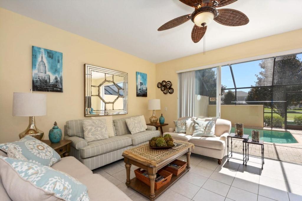 3 Bed 3 Bath W/ Private Pool - Near *