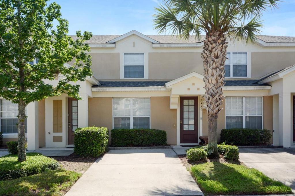 3 Bed 3 Bath W/ Private Pool - Near Four Corners