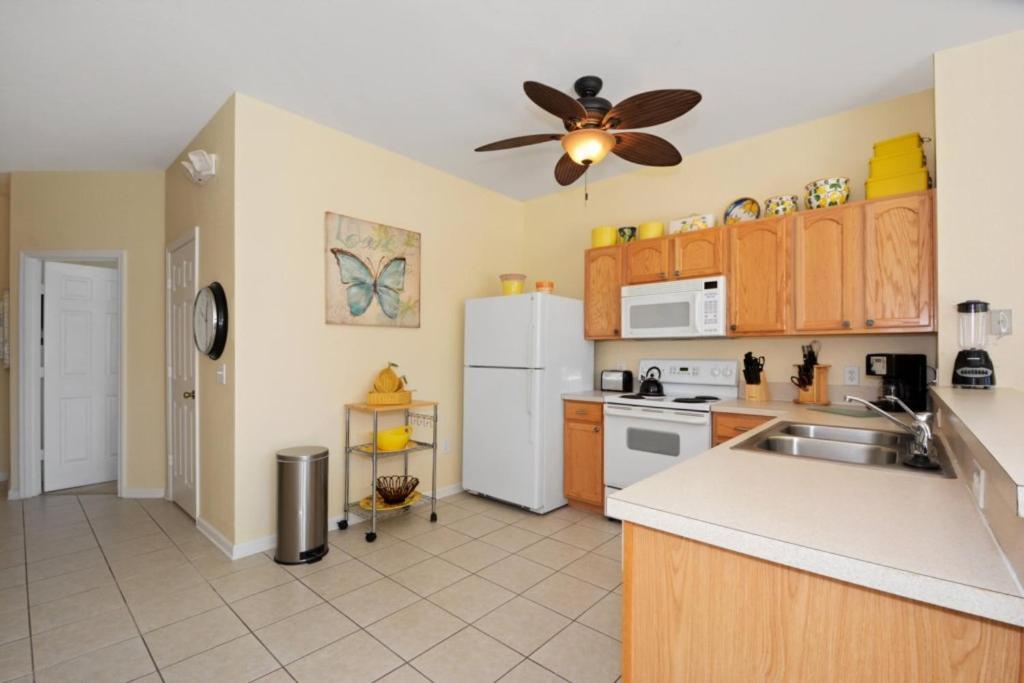 3 Bed 3 Bath W/ Private Pool - Near Four Corners