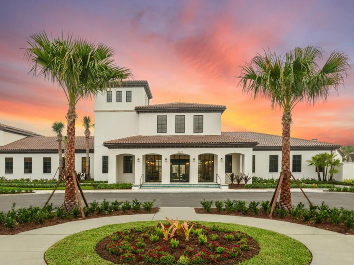 Villa 1881 Court Orlando