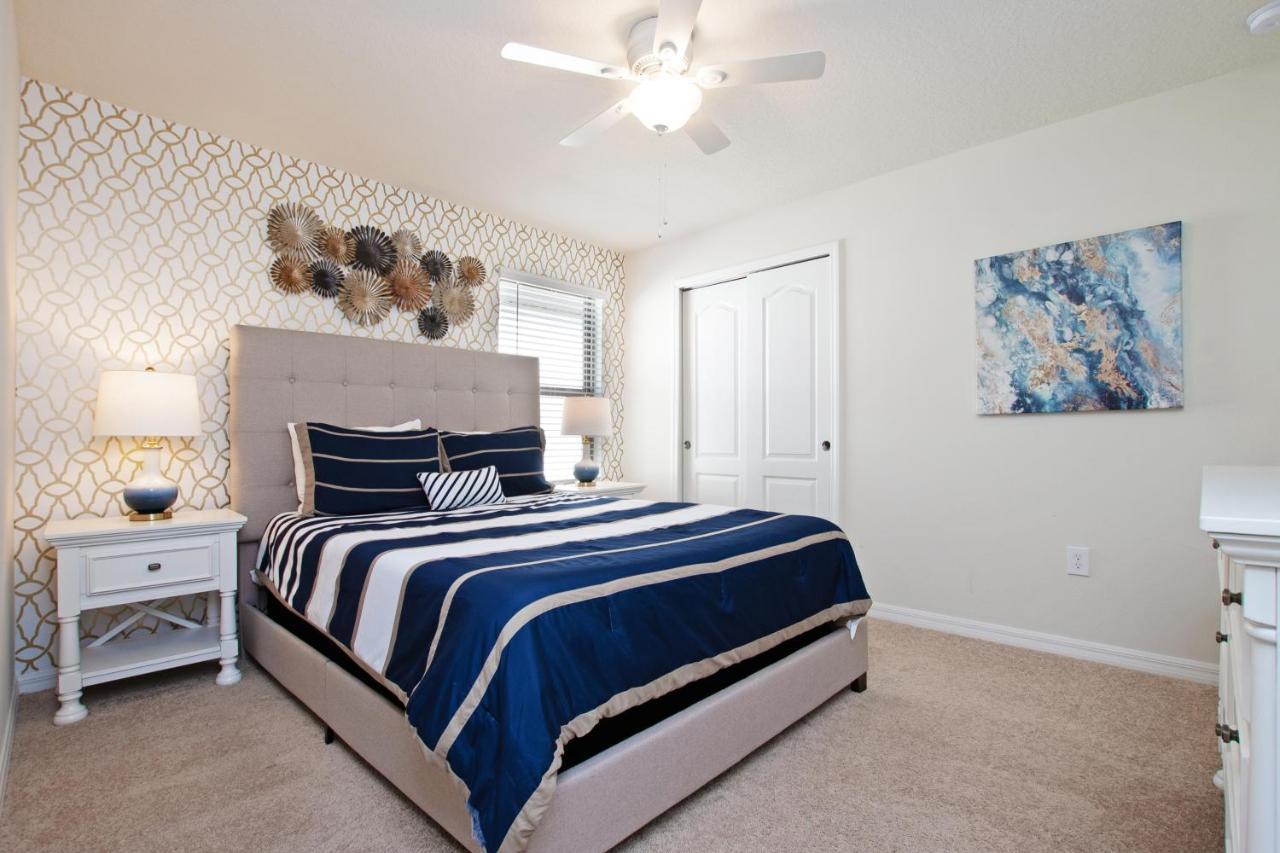 1881 Court Orlando