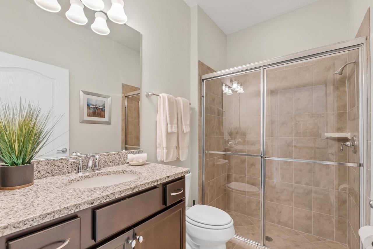 Modern Lakeview Wmovie Poolspa Holiday home Orlando