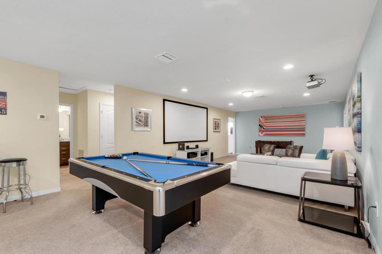 Modern Lakeview Wmovie Poolspa *