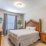 Apartment At Vista Cay Resort