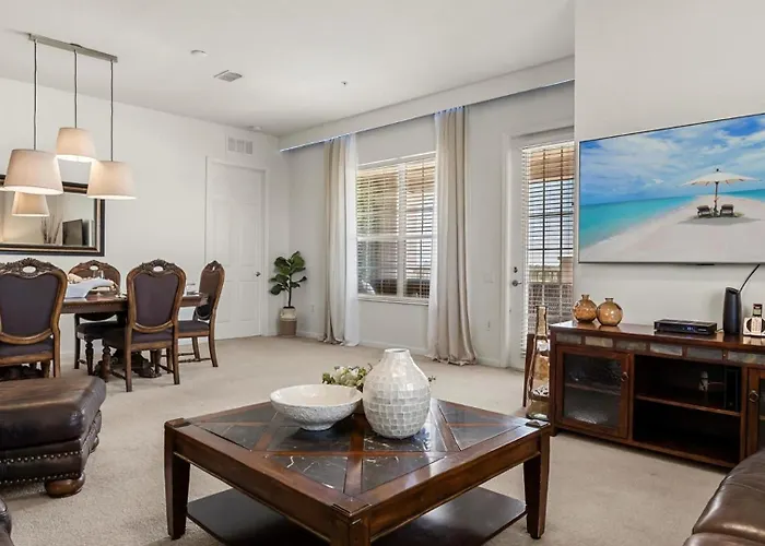 Lrg Condo W Scenic Patio Views - Next To Occc