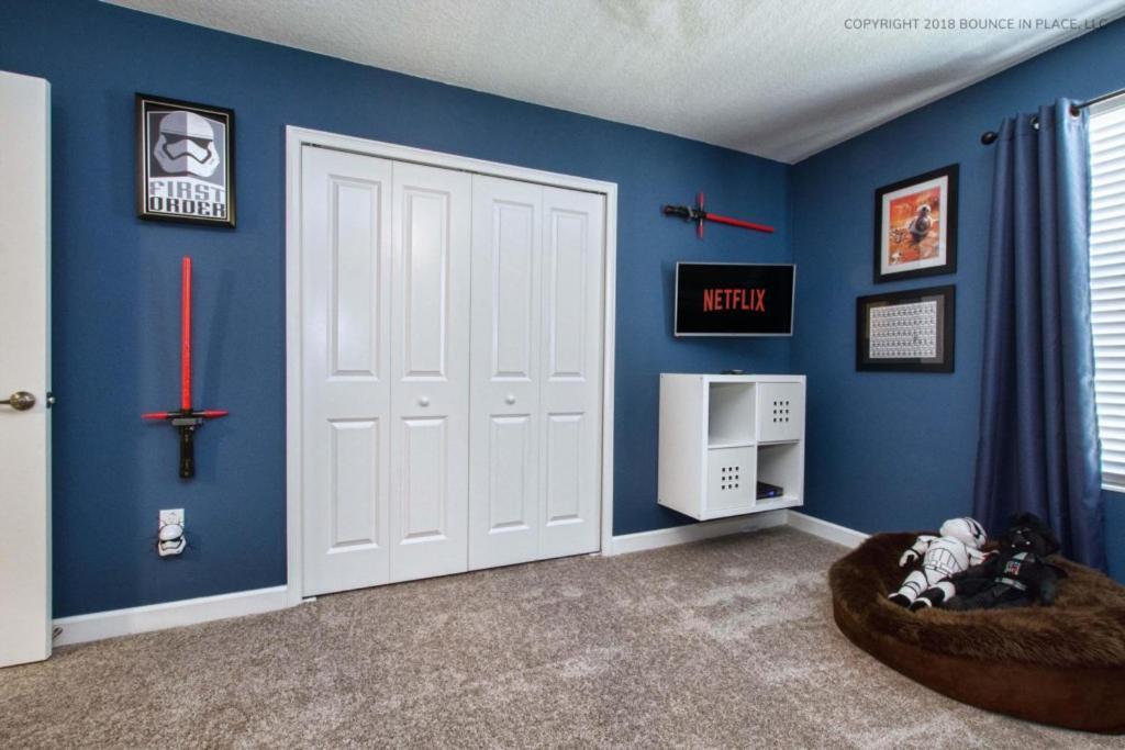 Storey Lake- 5 Bedroom Pool Home- 1666st * Orlando