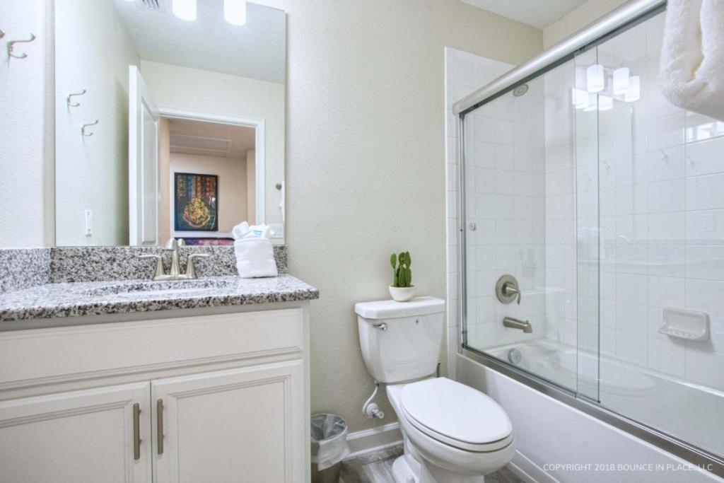Holiday home Storey Lake- 5 Bedroom Pool Home- 1666st *