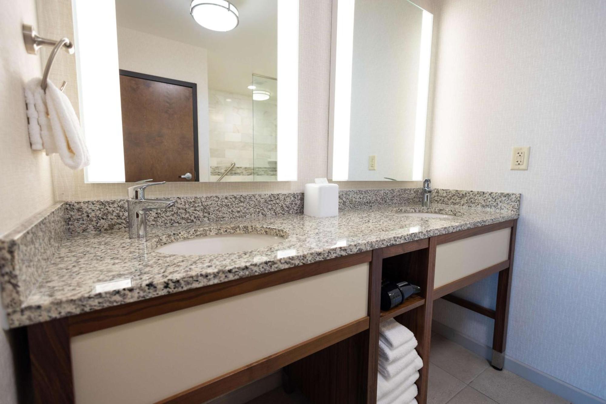 Drury Plaza Orlando - Springs Area Hotel 4*