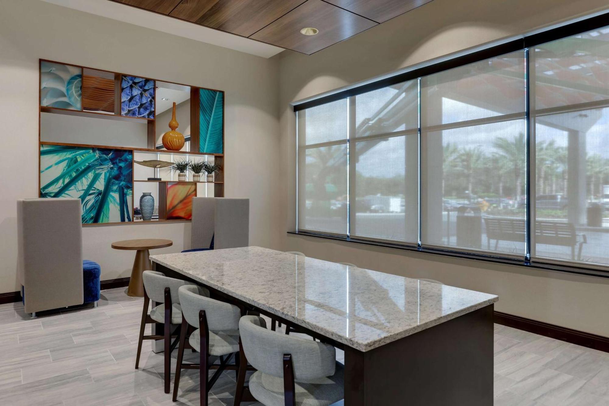 Hotel Drury Plaza Orlando - Springs Area 4*