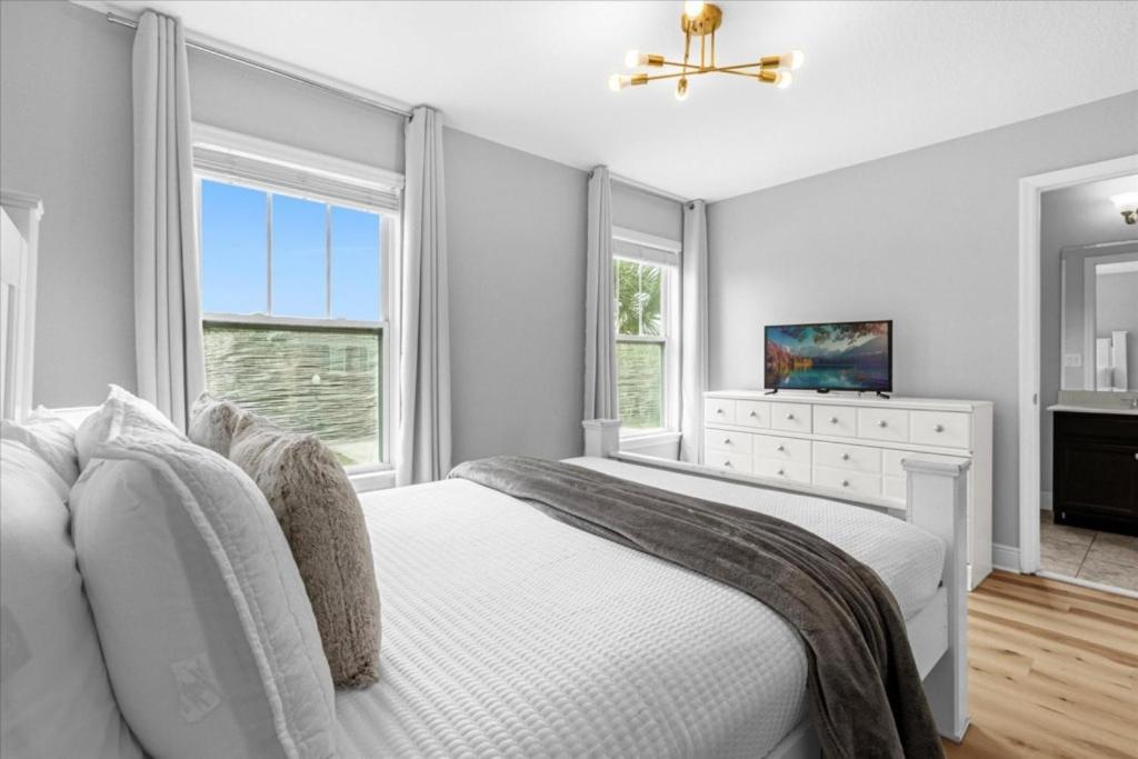 Holiday home 5 Bedrooms - 4 Bathrooms - Solterra 5357 Oa