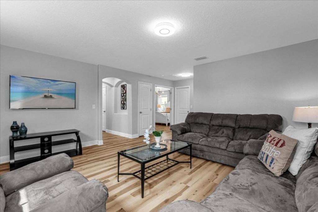 5 Bedrooms - 4 Bathrooms - Solterra 5357 Oa Holiday home Orlando
