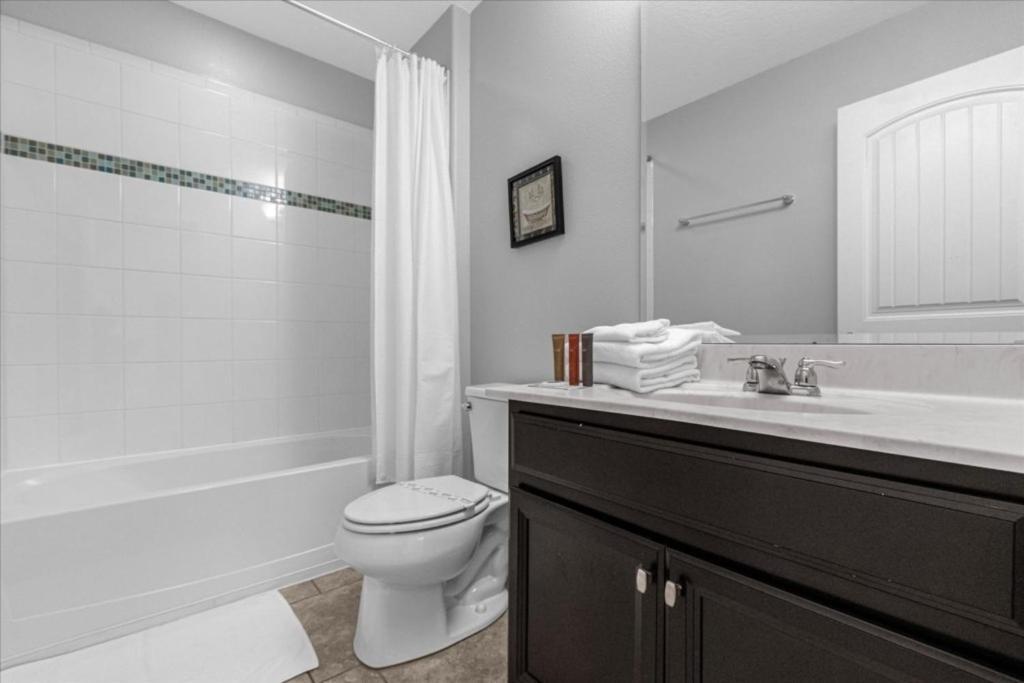 5 Bedrooms - 4 Bathrooms - Solterra 5357 Oa * Orlando