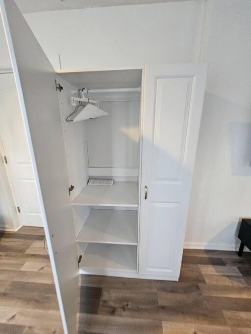 Foodie Lovers Walkable Mills50 - Sleeps 10 - Near Airport * Orlando