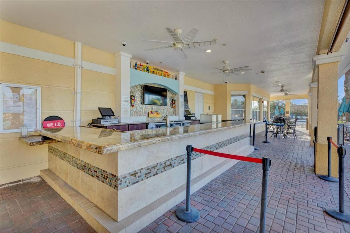 Lrg W Scenic Patio Views - Next To Occc *
