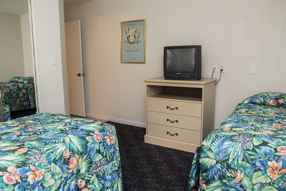 The Seasons Resort Oak Ridge