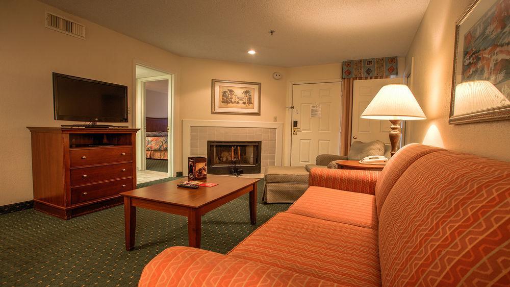 The Palms And Hotel 3*